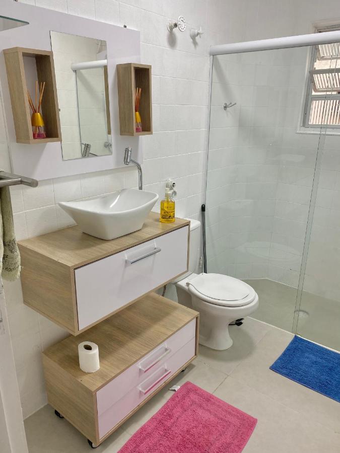 Apartamento 100 metros da praia das Astúrias Guarujá Exterior foto