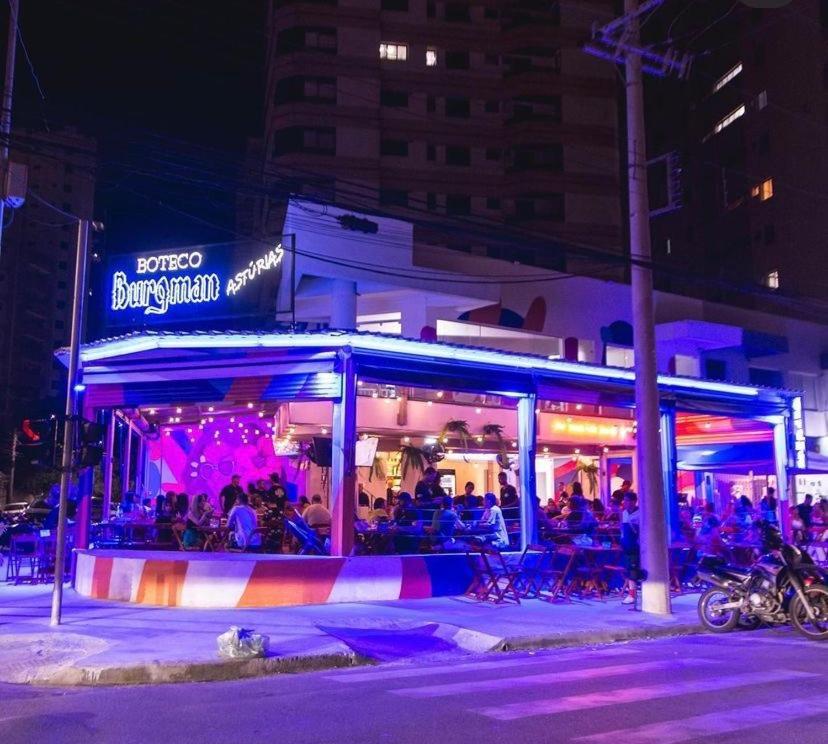 Apartamento 100 metros da praia das Astúrias Guarujá Exterior foto